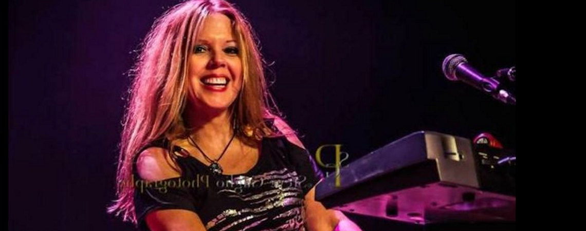 Julie Dolan | Performing Live at Pala Casino (2014) **
