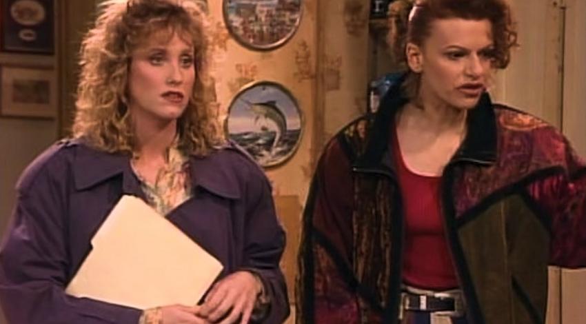Judith Hoag, Sandra Bernhard | "Roseanne" (1988)