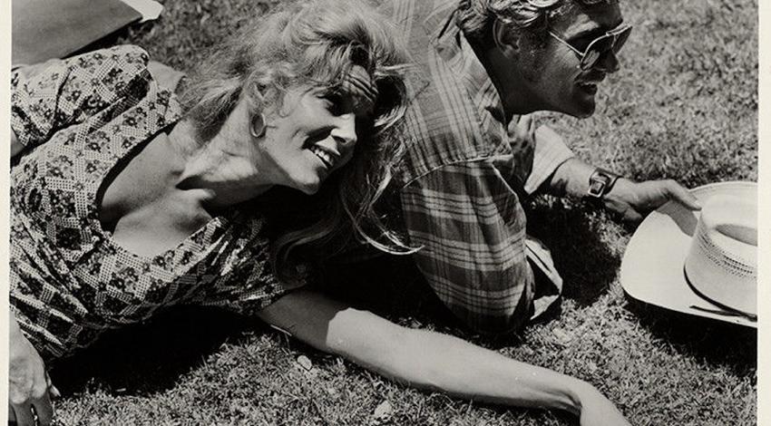 Bo Hopkins, Jennifer Billingsley | "White Lightning" (1973)
